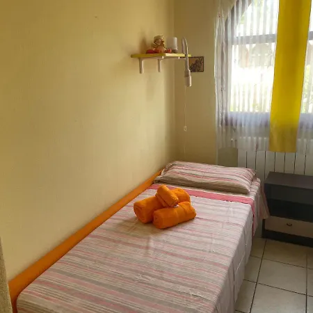 Holiday home 150mt Dalla *